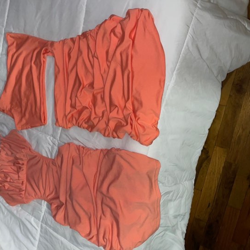 Coral Women's Intimate Set